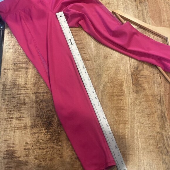 Old Navy Girls leggings Large active pink go dry 10 12 Athletic - Picture 9 of 11